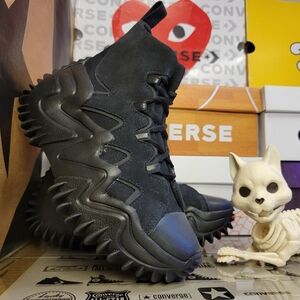 Converse / Run Star Motion Suede